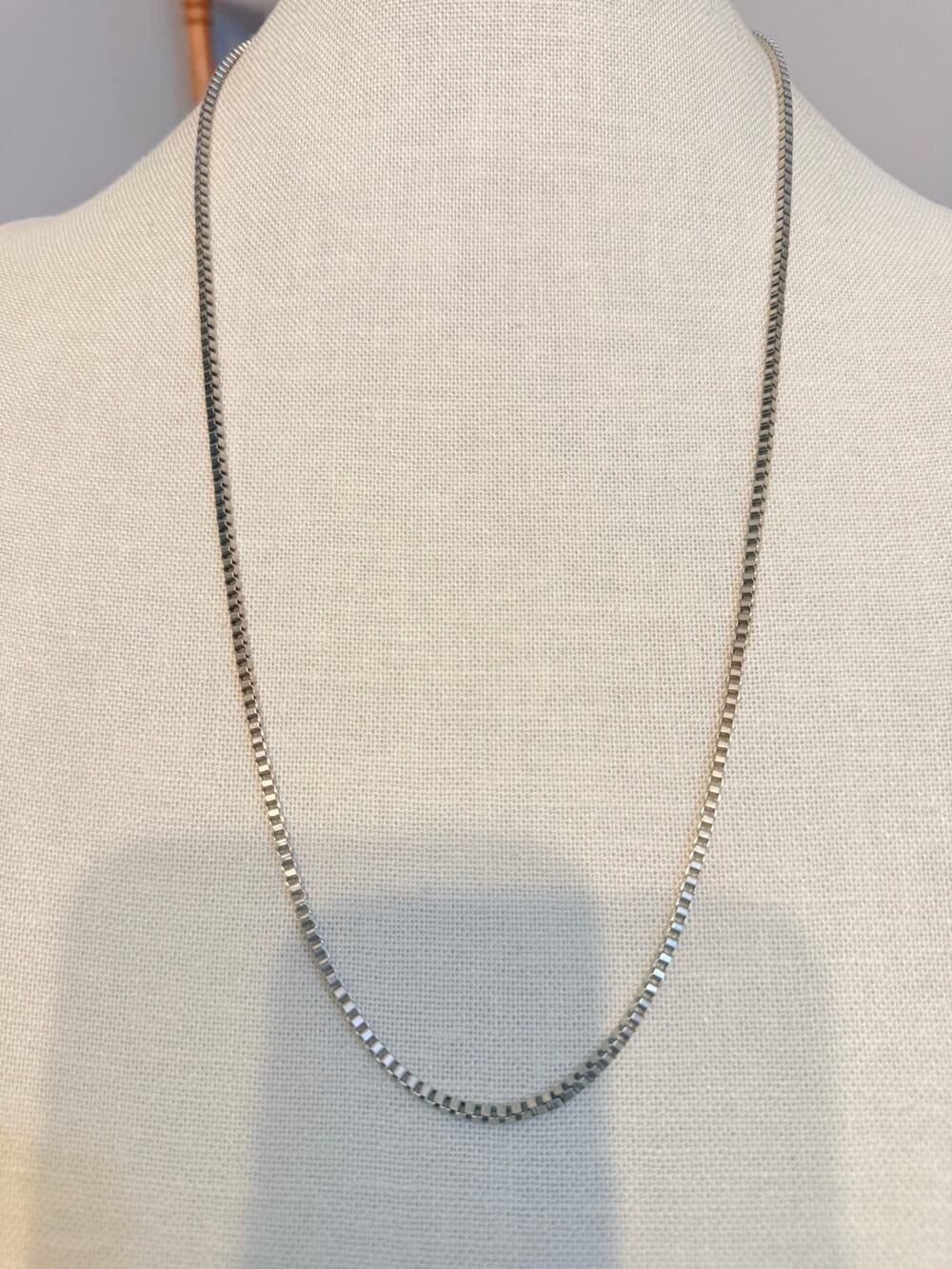 Vintage Silver Tone Box Chain Necklace 26”